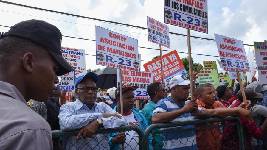 El Conep afirma que liberalizar el transporte              es el gran desafío de la República Dominicana