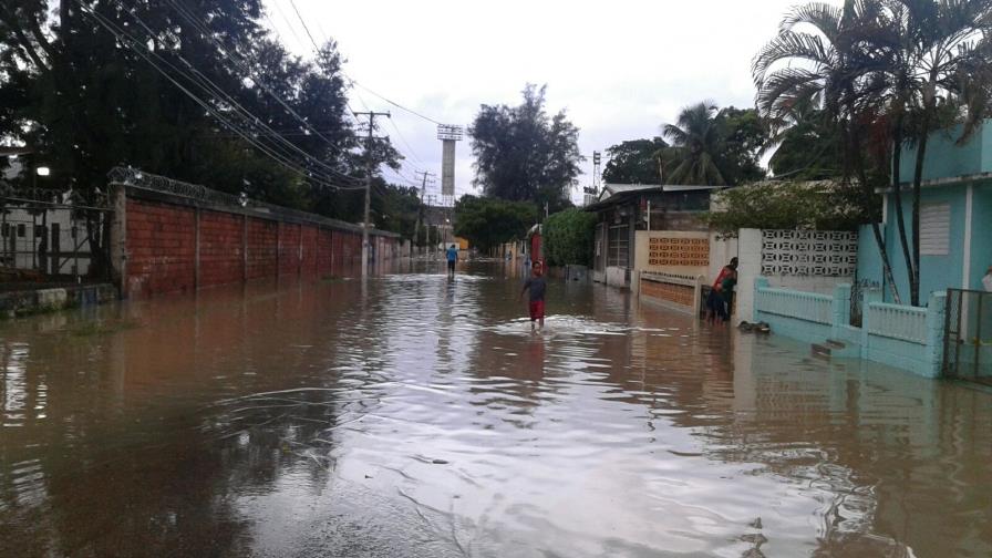 Recuperan dos cuerpos por riada en Puerto Plata; desaguan presa Tavera