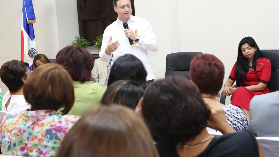 Procurador General: “Trabajamos para garantizar apoyo ágil a víctimas de género”