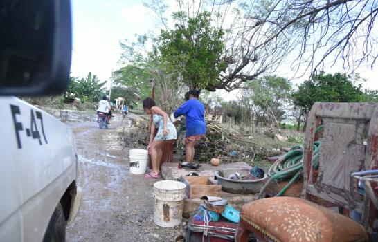Danilo Medina dice “está consternado” por tragedia en municipios de Puerto Plata