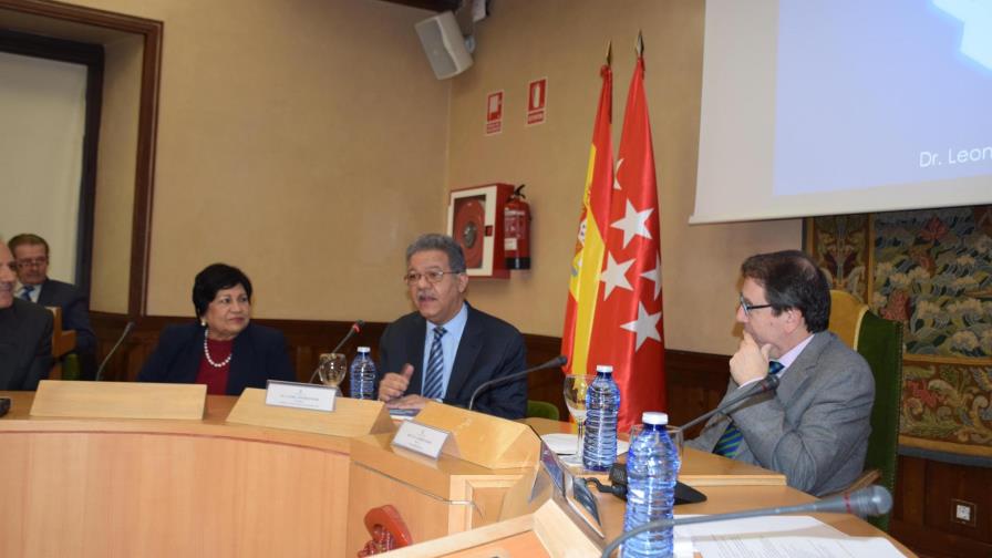 Leonel insta a las universidades a internacionalizarse a través del intercambio de estudiantes y profesores Leonel insta a las universidades a internacionalizarse a través del intercambio de estudiantes y profesores