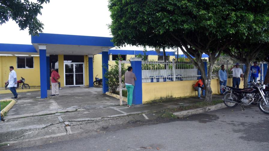 Confirman robo a familiares de pacientes de hospital del IDSS en Moca Confirman robo a familiares de pacientes de hospital del IDSS en Moca