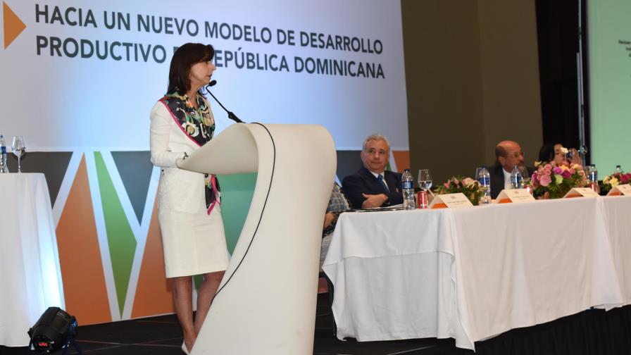 BID considera República Dominicana debería invertir más en capital humano