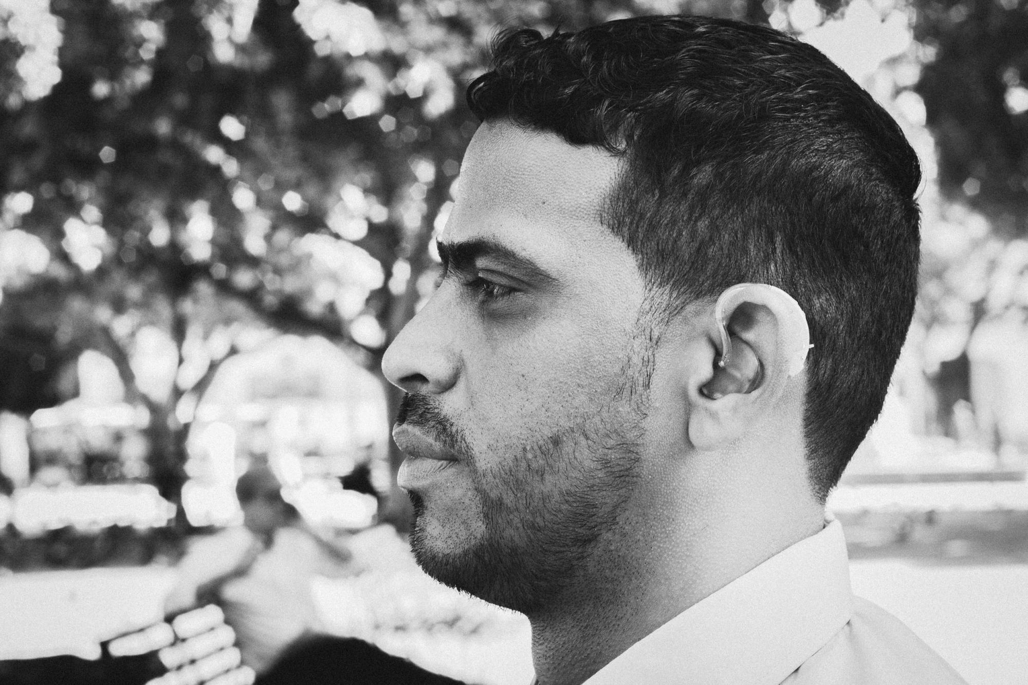 Marcos Junior Taveras, 37 años, posee discapacidad auditiva, su principal reto es comunicarse con su entorno.