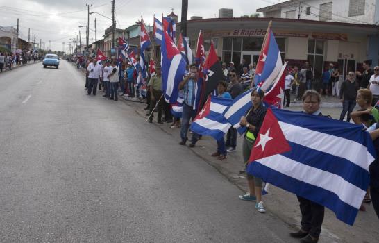 Cenizas de Fidel Castro recorren el centro de Cuba 