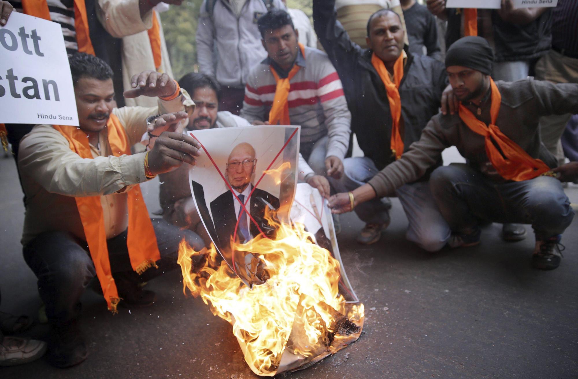 Protesta de Hindú Sena en India
