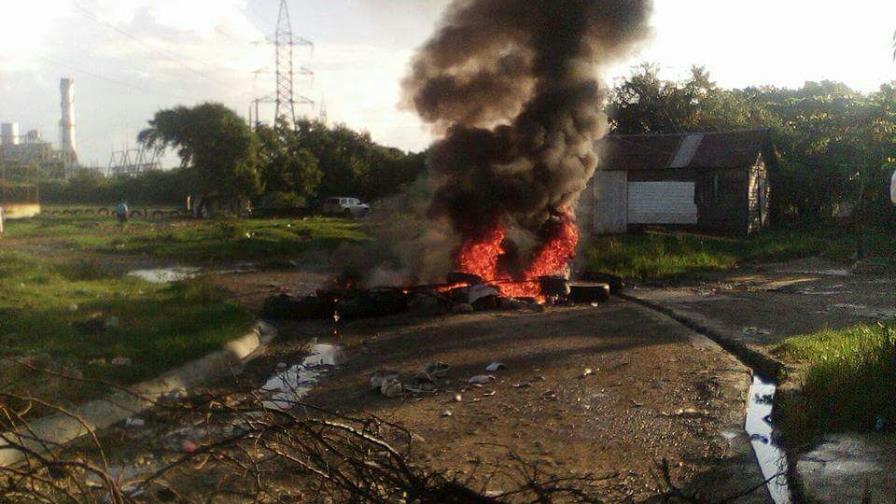 Protestan en Puerto Plata contra la construcción de un muro