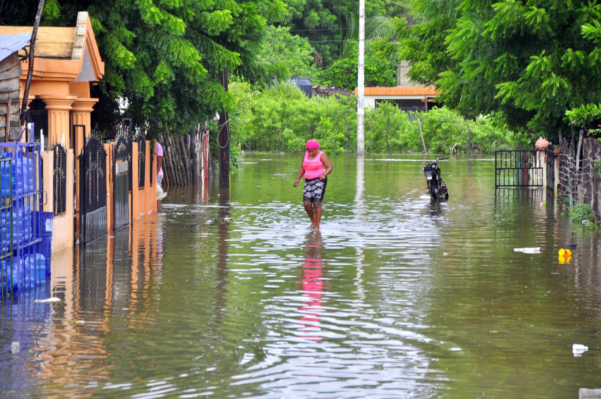 Cientos de casas han resultado afectadas por las inundaciones en Montecristi. 
