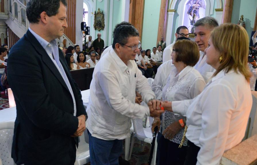 Familiares de 11 diputados colombianos  secuestrados y asesinados perdonan a las FARC