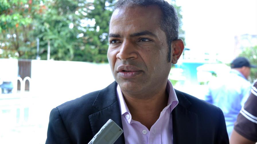 Choferes de las rutas de Santiago harán paro hoy Choferes de las rutas de Santiago harán paro hoy