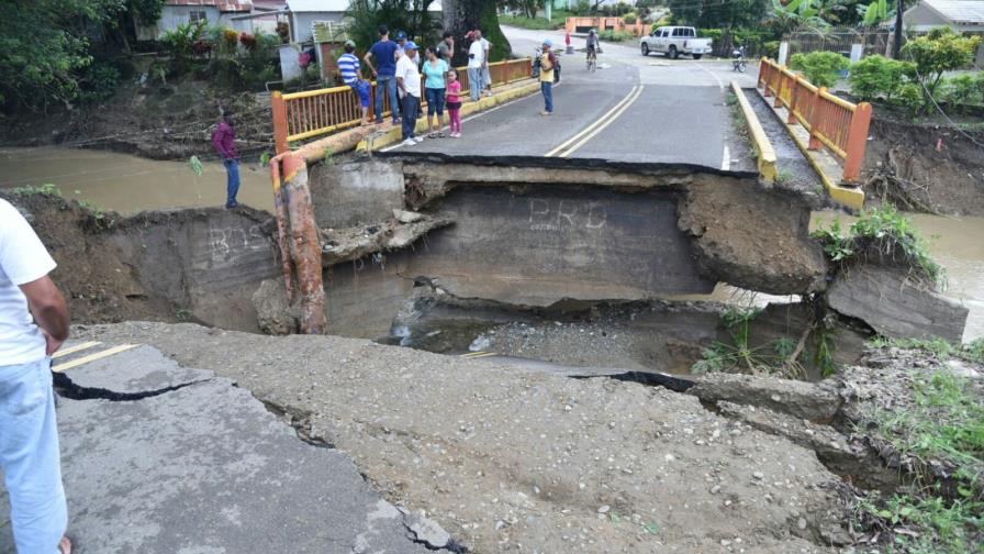 Gobierno garantiza los recursos para atender 15 provincias en emergencia por las lluvias