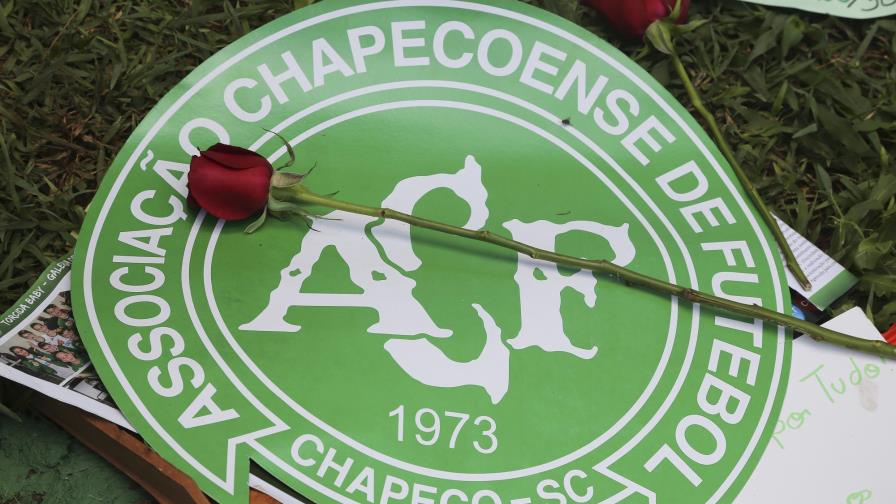 Un sobreviviente de avión de Lamia dice nunca supieron que estaban en emergencia