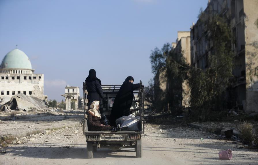 Rusia y EE.UU. debatirán en Ginebra retirada de los rebeldes de Alepo 