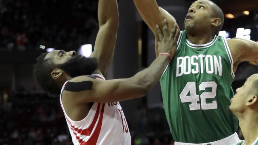 Otro gran juego de Horford no impidió el revés de los Celtics