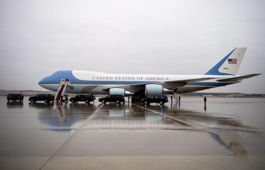 Trump desata nueva polémica por el alto costo del nuevo avión presidencial