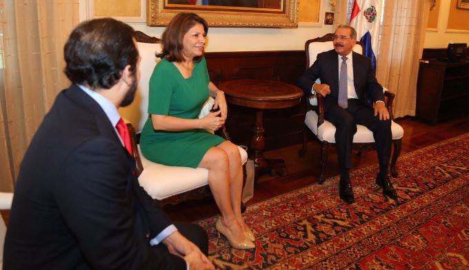 Expresidenta de Costa Rica destaca pujanza de la economía dominicana