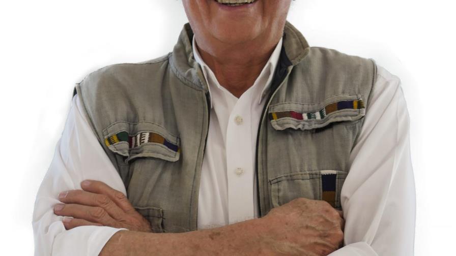 Diputado Fidelio Despradel renuncia a exoneraciones y demás privilegios Diputado Fidelio Despradel renuncia a exoneraciones y demás privilegios