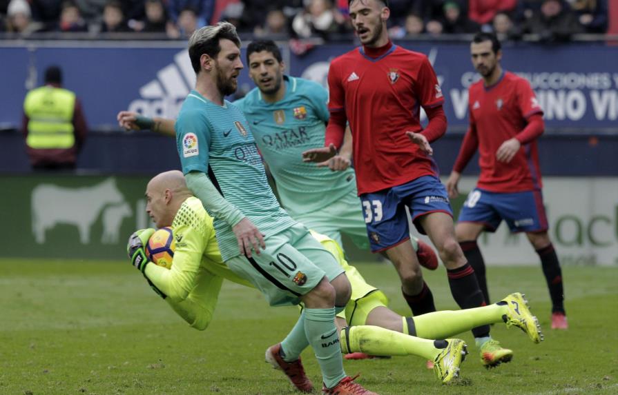 Con uno de Luis Suárez y dos de Lionel Messi, Barcelona vuelve a ganar 