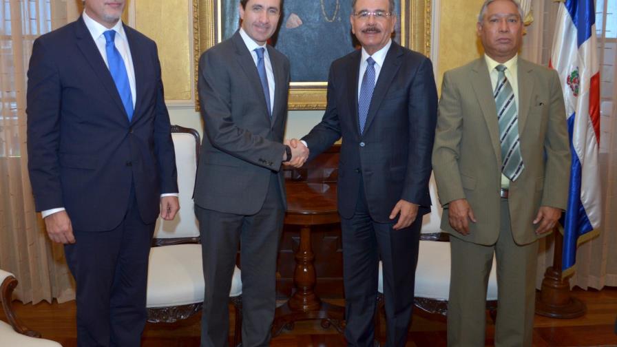 A pesar de alto crecimiento económico, uno de cada tres dominicanos vive con 152 pesos al día