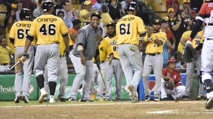 Las Águilas ganan y se afianzan en la 3ra posición del béisbol dominicano
