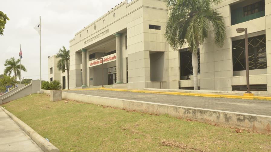 Inposdom anuncia tarifas especiales por Navidad; extenderán horarios de servicios