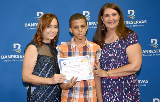 El Concurso Navideño de Pintura Infantil tienes sus pequeños ganadores