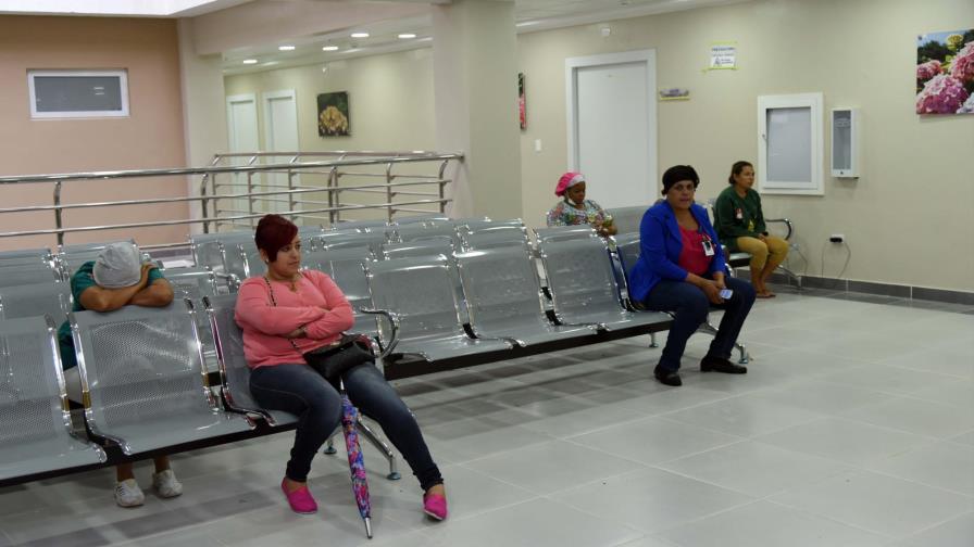 La  OISOE justifica tardanza en reconstrucción del hospital Cabral y Báez de Santiago