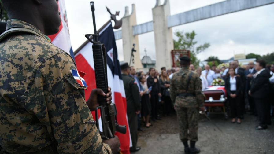 Despiden en su natal Bonao al expedicionario del 14 de Junio, Mayobanex Vargas