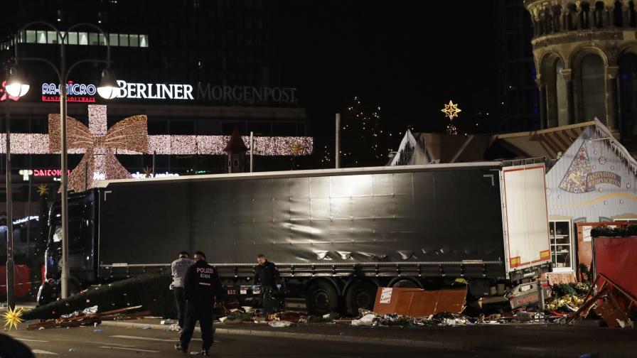 Doce muertos y decenas de heridos en un posible atentado en Berlín