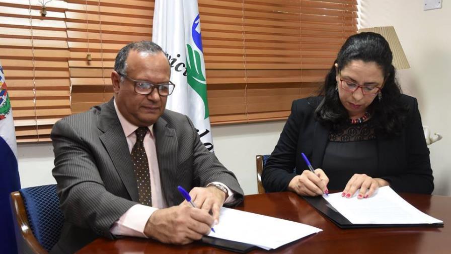 SNS incorpora dos clínicas móviles para fortalecer Atención Primaria y de VIH