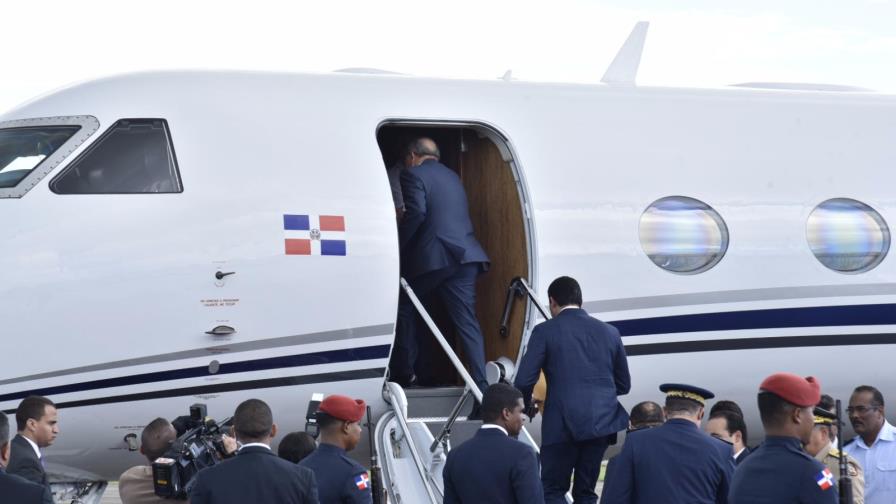 Danilo Medina partió a la Cumbre del SICA en Nicaragua