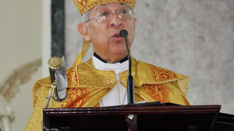 Obispo pide a los dominicanos recibir el 2017 con fe y esperanza