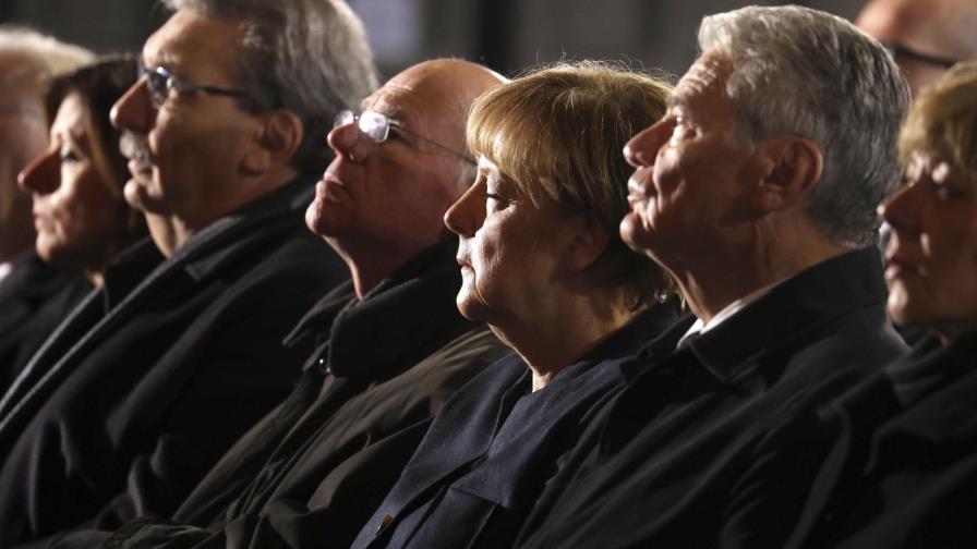 Jefes de Estado y Gobierno expresan a Merkel apoyo en lucha contra terrorismo 