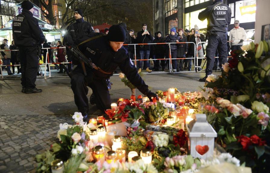 Ministro alemán pide prudencia tras reivindicar el EI la autoría de atentado