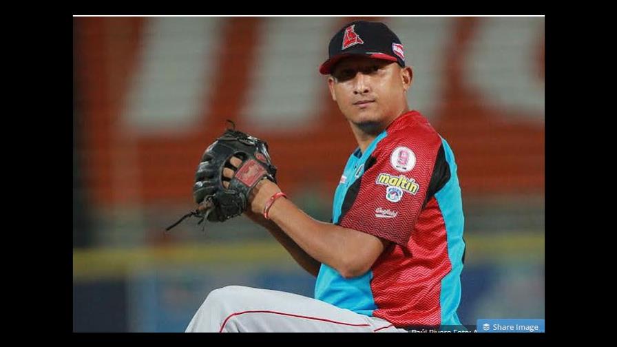 Cardenales de Lara remontan y superan al Zulia en la LVBP