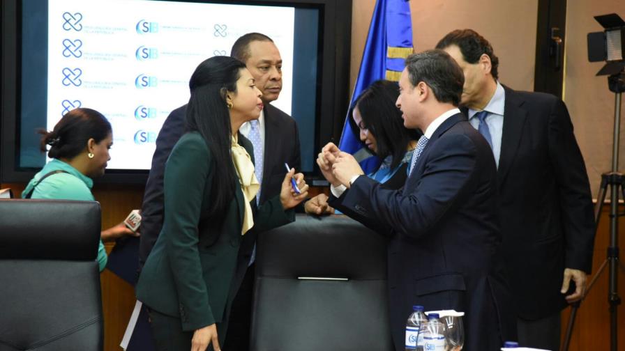 Crean una unidad para perseguir los delitos financieros en el país Crean una unidad para perseguir los delitos financieros en el país