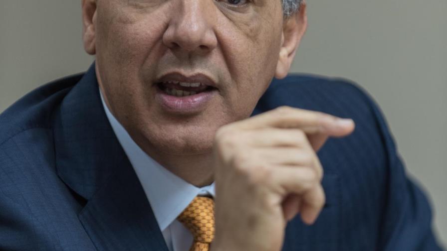 Gobierno da plazo de 90 días a empresarios de productos lácteos para solicitar Registro Sanitario