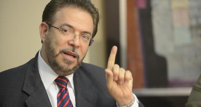 Moreno exige que investigación de sobornos de Odebrecht incluya al presidente 