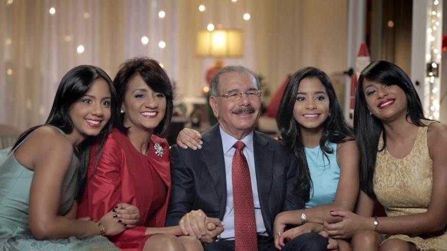 Danilo desea a las familias dominicanas “una Navidad sin sobresaltos”
