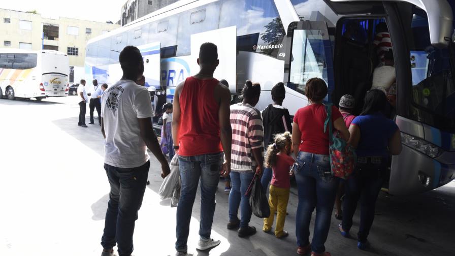 Autoridades llaman a prudencia en inicio de operativo navideño Autoridades llaman a prudencia en inicio de operativo navideño