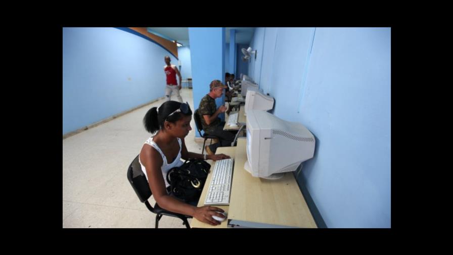 Cuba, con fábrica de tabletas y computadoras portátiles 