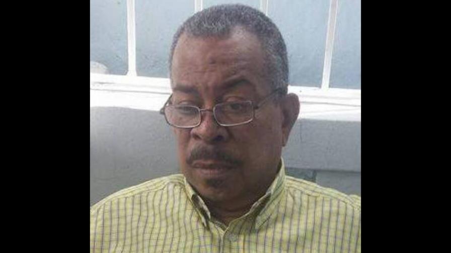 Fallece locutor Félix Nova, mítica voz de Noticiario Popular