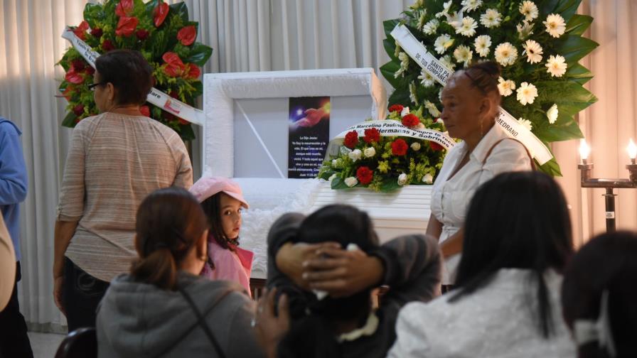 Sepultan periodista Santo Marcelino Paulino