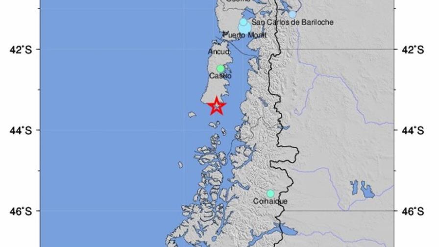Un sismo de magnitud 6,9 sacude el sur de Chile y emiten alerta de tsunami Un sismo de magnitud 6,9 sacude el sur de Chile y emiten alerta de tsunami