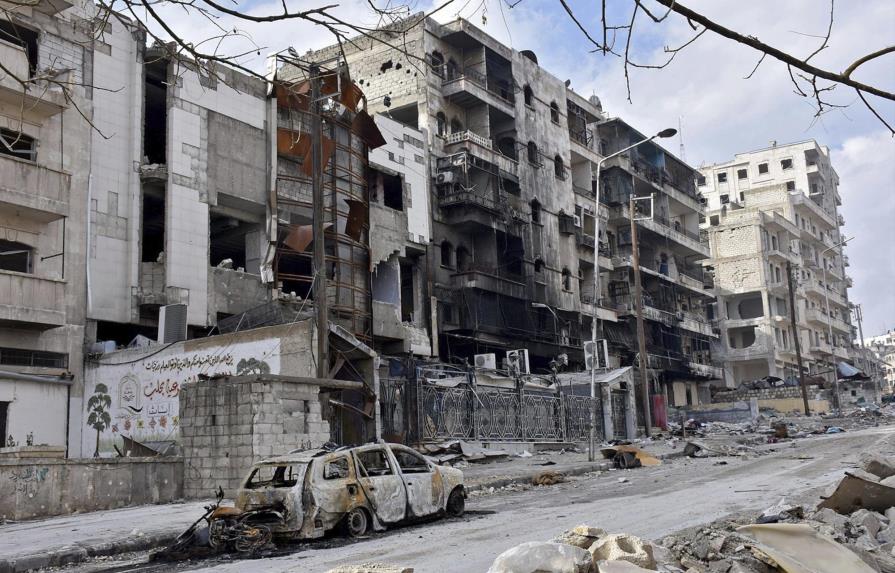 Rusia dice que ha hallado fosas comunes en Alepo 