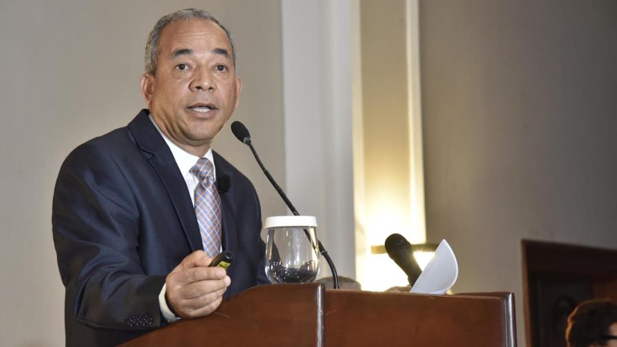 CDEEE anuncia entrega a Procuraduría documentos de contratos con Odebrecht