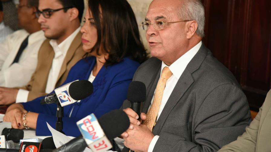 Titulatec dice que no desalojará familias de Los Tres Brazos; se desvincula de canciller Titulatec dice que no desalojará familias de Los Tres Brazos; se desvincula de canciller