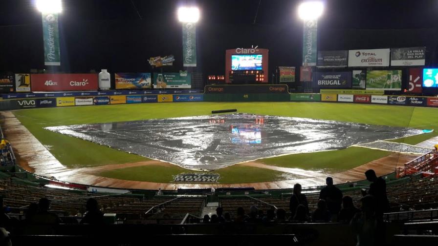 Suspenden Licey-Toros, Gigantes-Leones; lluvias podrían complicar calendario restante