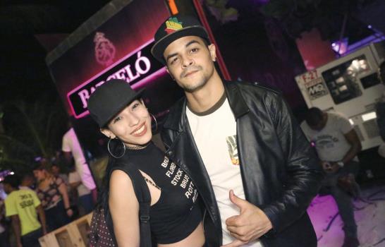 Playa y música electrónica