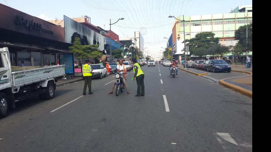 AMET exhorta a conductores respetar límites de velocidad durante fiestas de fin de año 